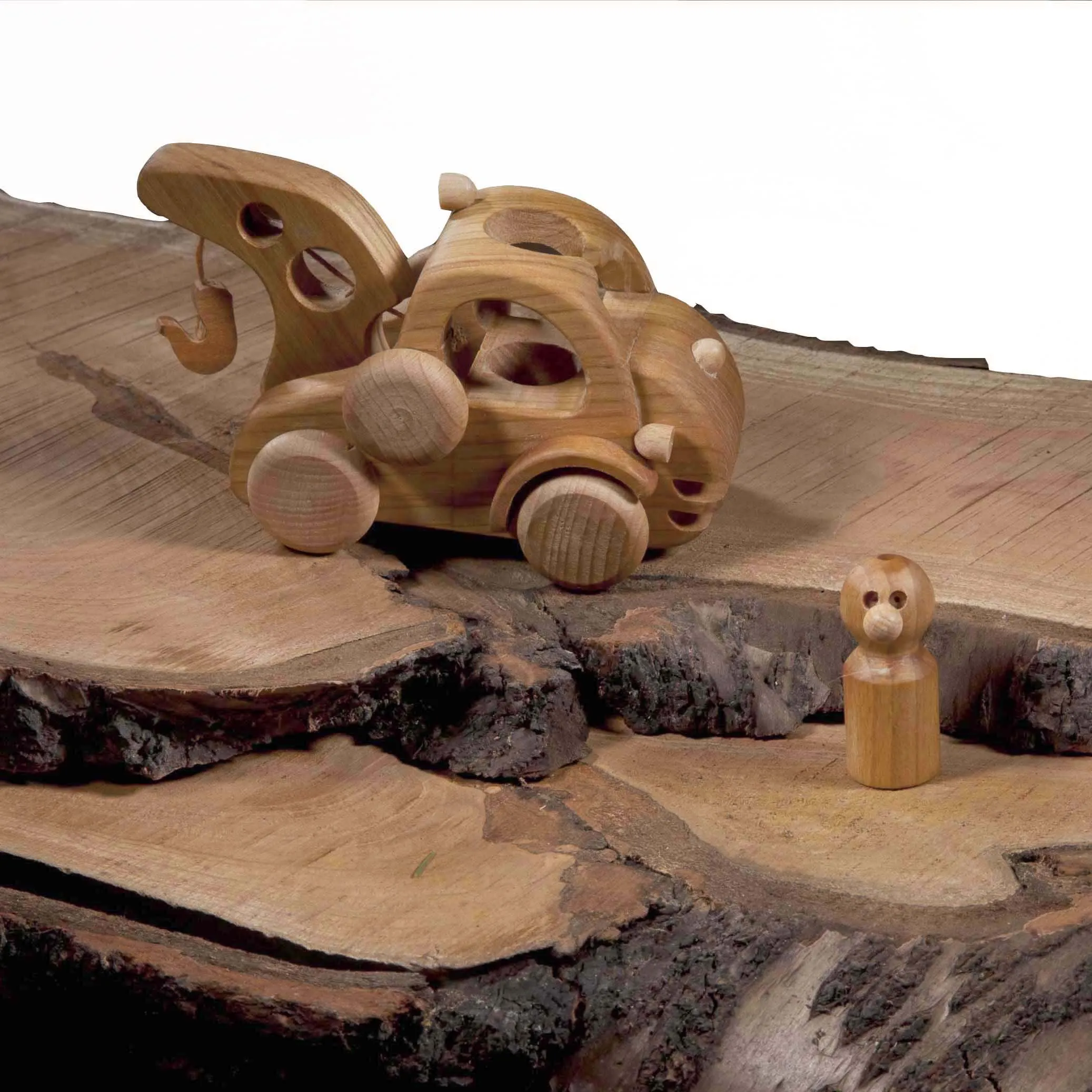 Wooden Tow Truck - Morris